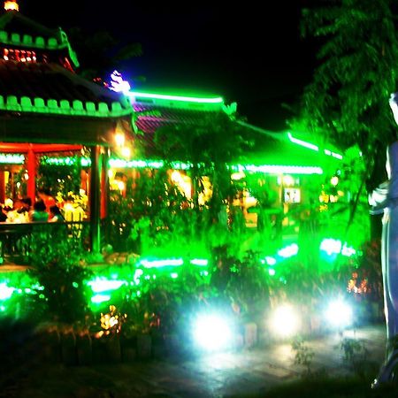 Ngoi Nha Xanh Hotel Đà Nẵng Exterior foto
