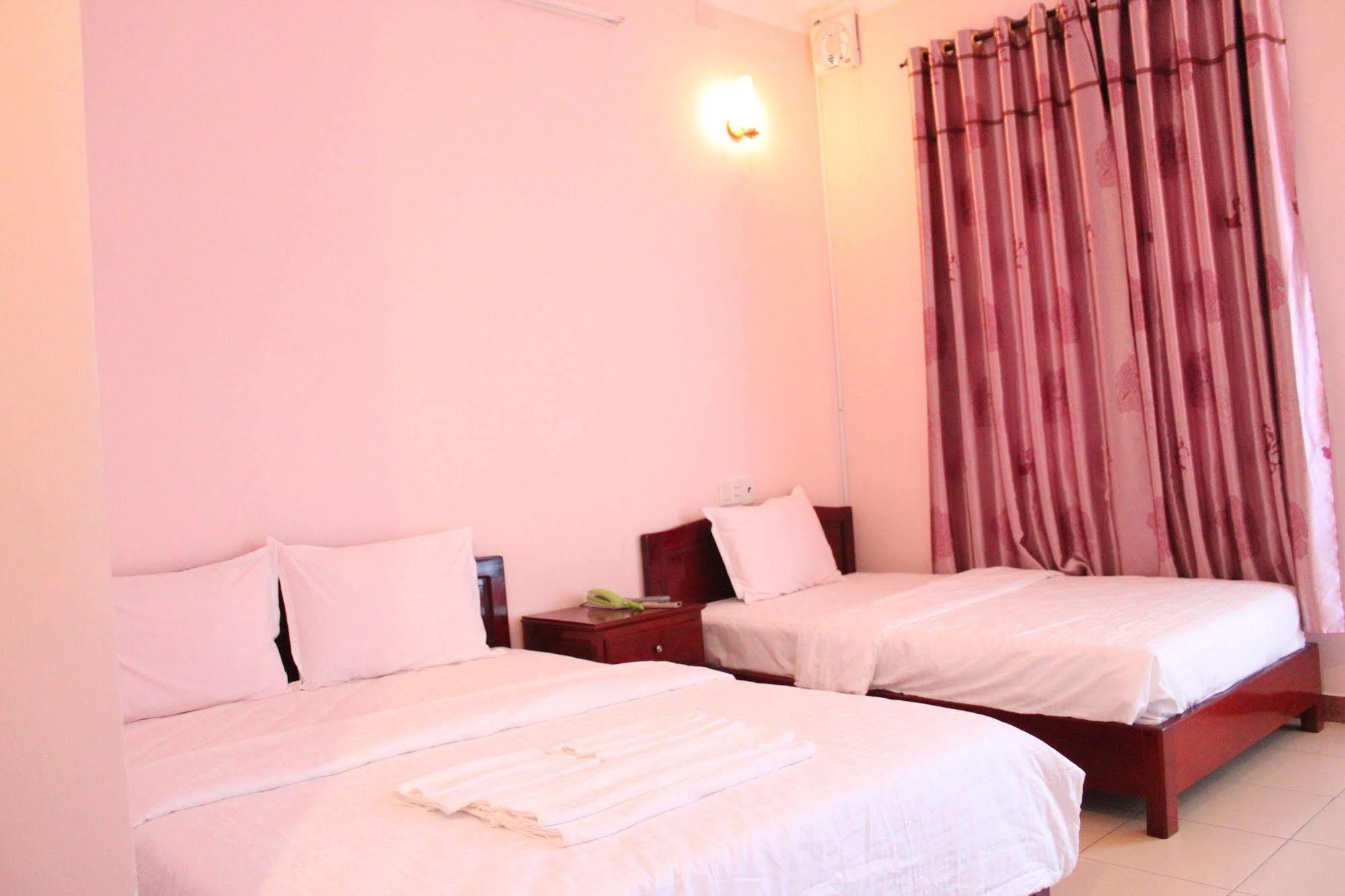 Ngoi Nha Xanh Hotel Đà Nẵng Exterior foto